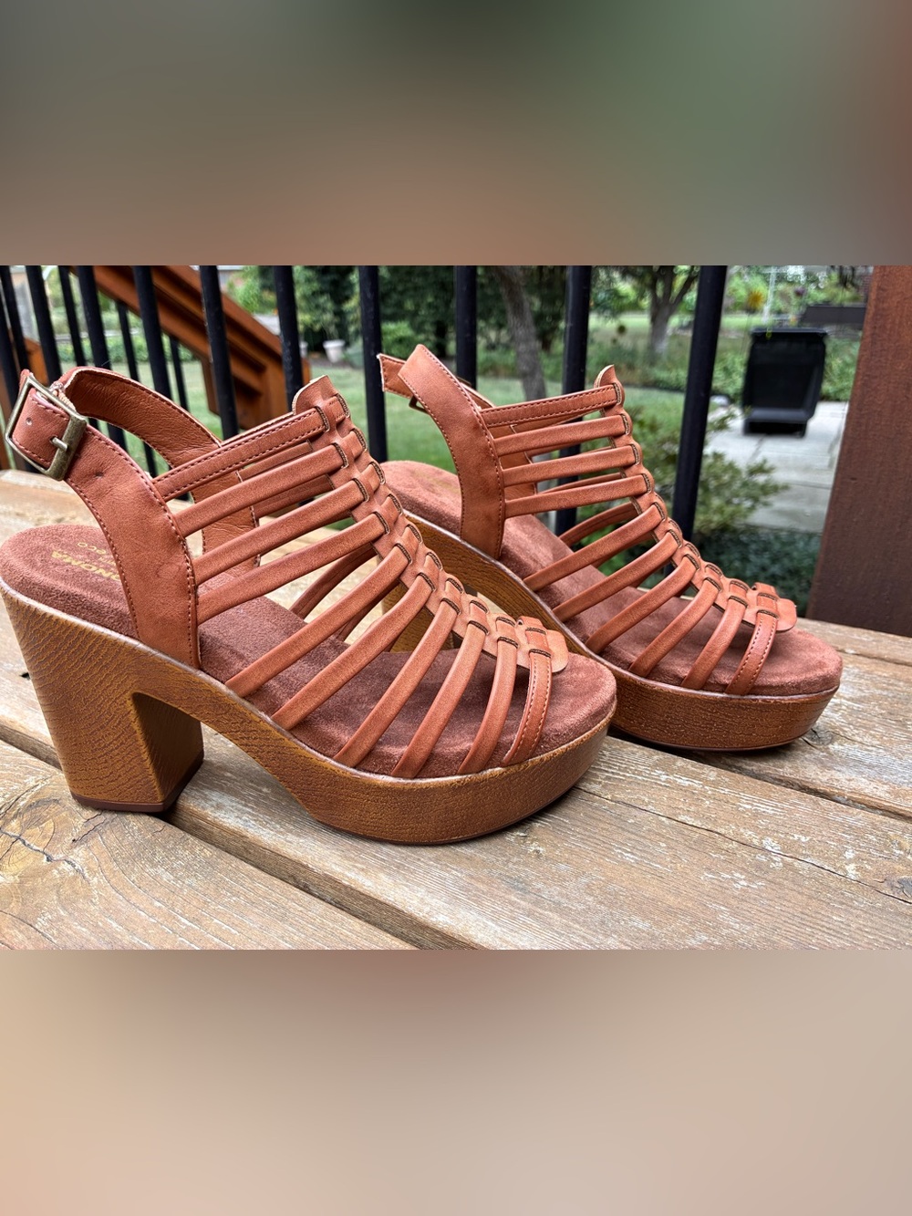 Sonoma Women’s Vegan Leather Strappy Platform Sandal - Rust/Brown
